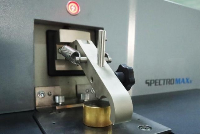 Optical emission spectrometer